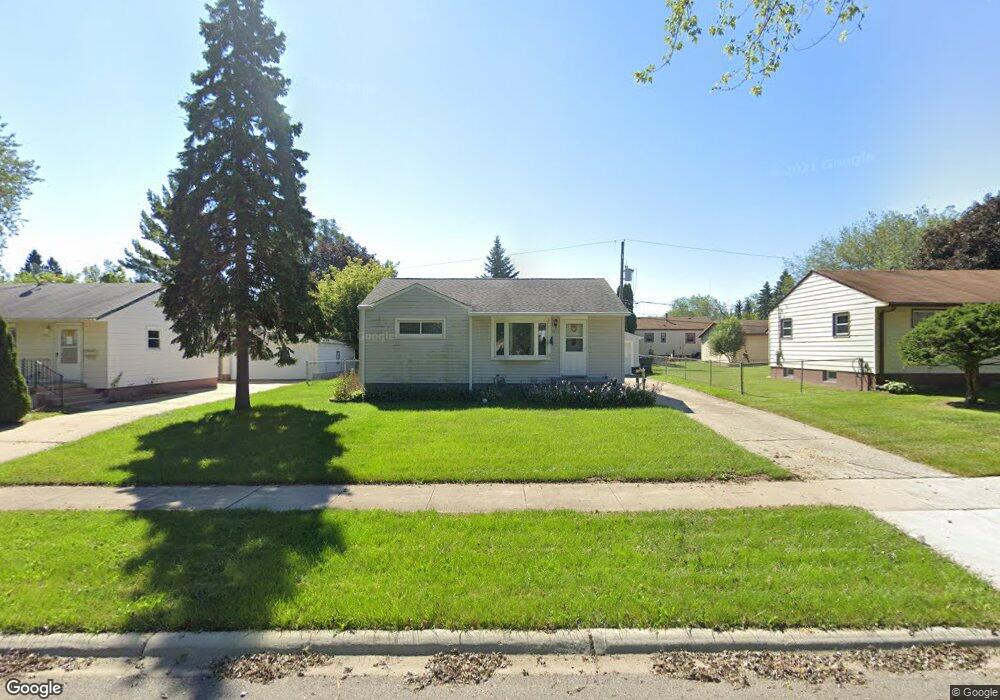 2621 Iroquois Rd, Waukegan, IL 60087 - photo 1