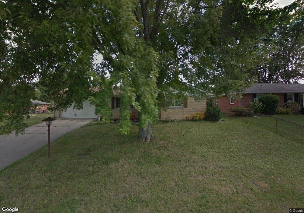 817 Piccadilly Rd, Anderson, IN 46013 - photo 1