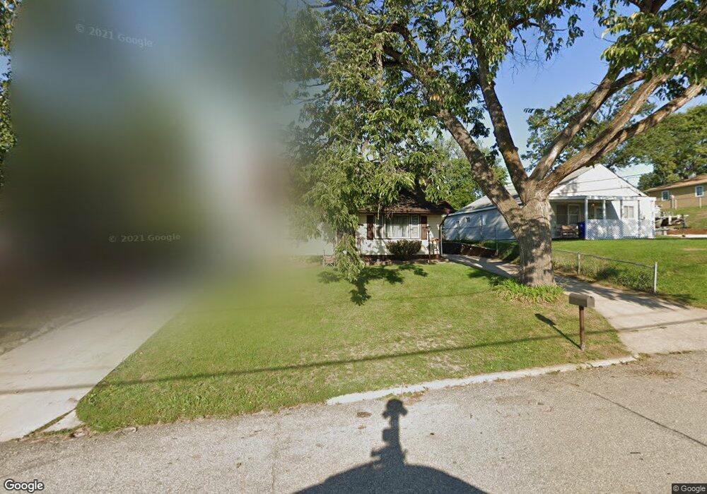 3018 Schaeffer Dr SW, Cedar Rapids, IA 52404 - photo 1