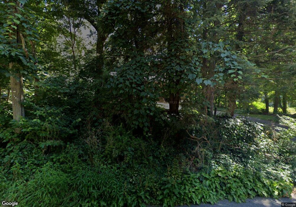 10 Mountain Rd, Redding, CT 06896 - photo 1