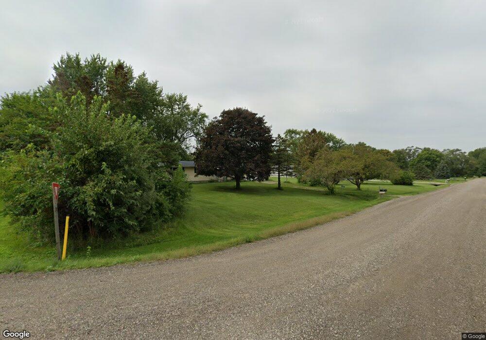 3906 Pikeview Dr, Center Point, IA 52213 - photo 1