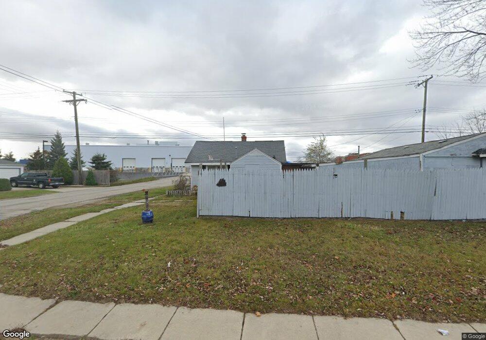 321 17th St, Port Huron, MI 48060 - photo 1