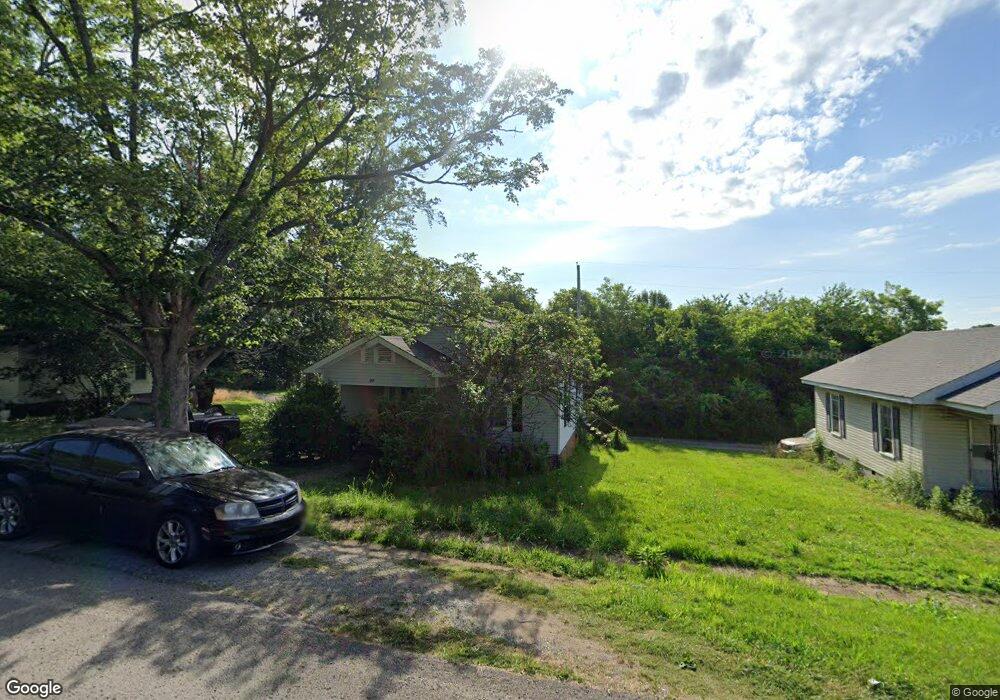 217 Shelbyville Mills Rd, Shelbyville, TN 37160 - photo 1