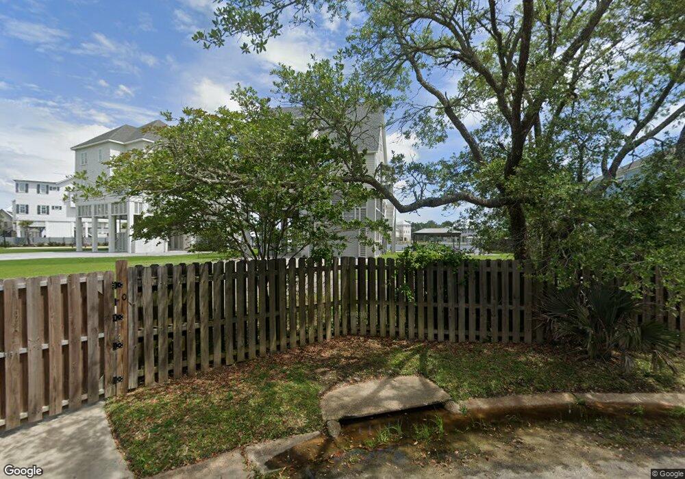 110 Bayou Ln, Pass Christian, MS 39571 - photo 1