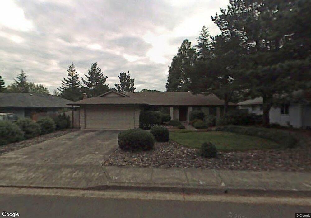 9030 SW Parkview Loop, Beaverton, OR 97008 - photo 1
