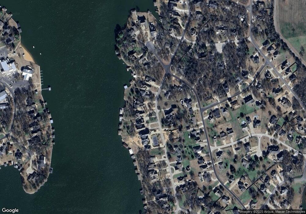 1026 Kiowa Dr E, Gainesville, TX 76240 - photo 1