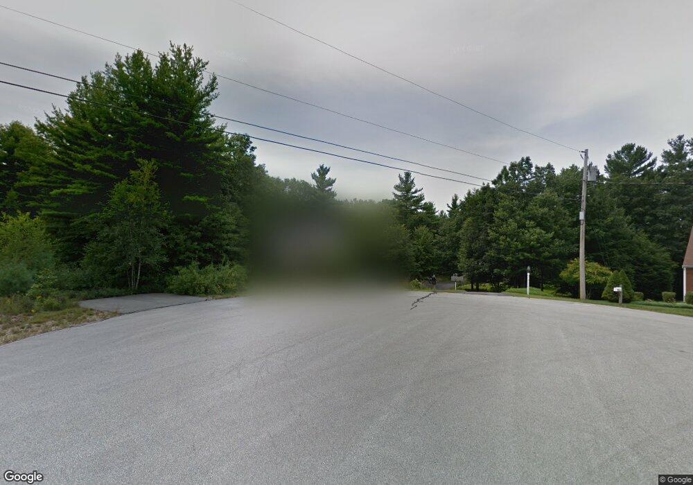 11 Honeysuckle Ln, Goffstown, NH 03045 - photo 1