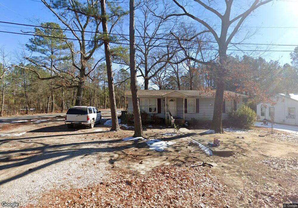 1102 Woodlawn St, Roanoke Rapids, NC 27870 - photo 1
