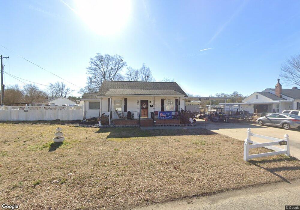 210 Hilltop Ln, Clover, SC 29710 - photo 1