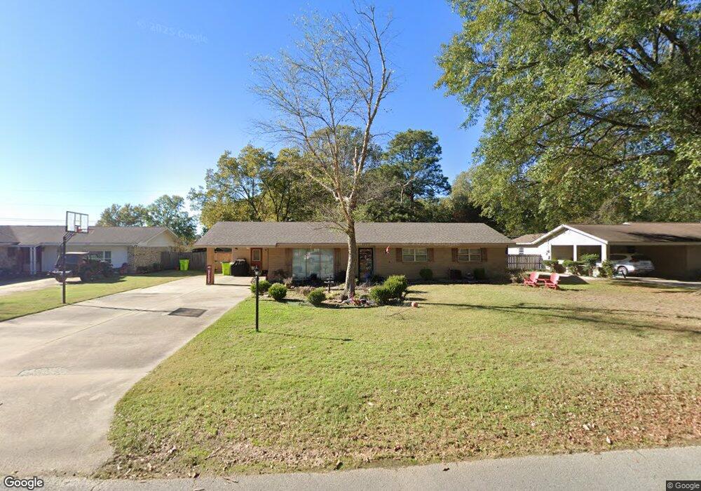 1909 N Henderson St, Stuttgart, AR 72160 - photo 1