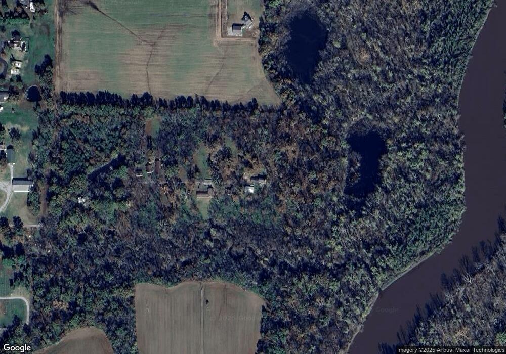 10166 Hickory Hollow Rd, Mascoutah, IL 62258 - photo 1