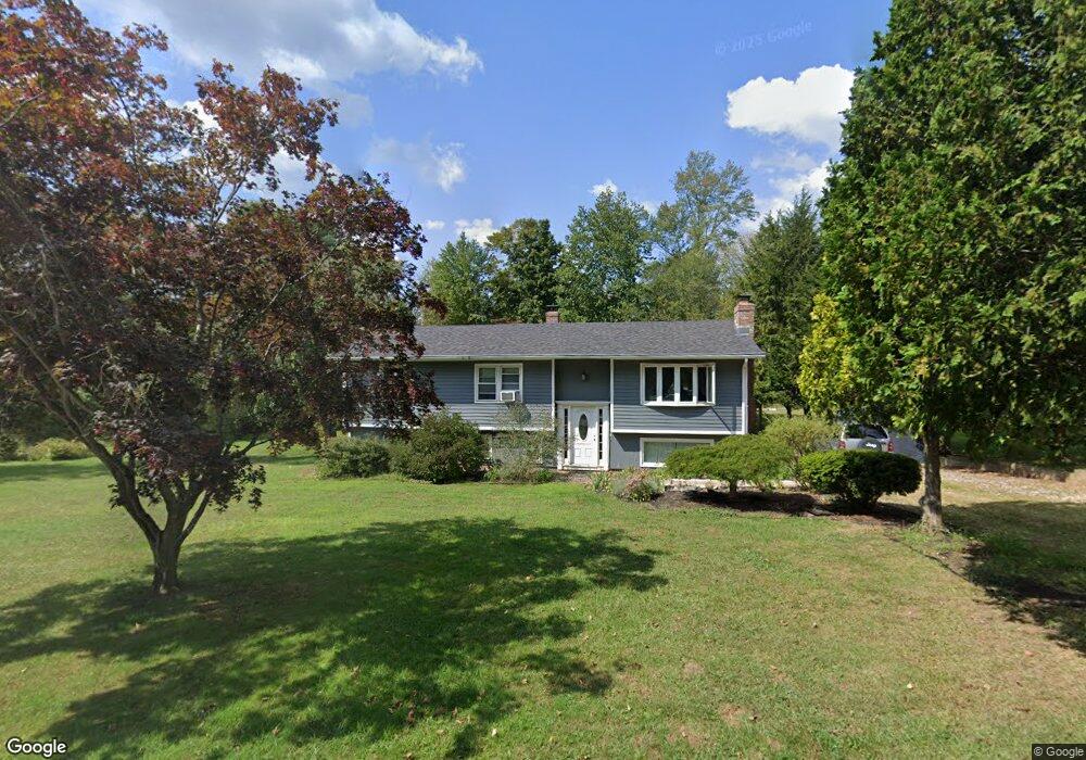 4 Bates Dr, Middle Haddam, CT 06456 - photo 1