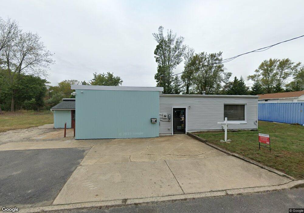 260 Overbrook Ave, Oakhurst, NJ 07755 - photo 1