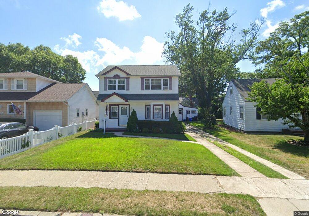 210 Stuart Rd, Valley Stream, NY 11581 - photo 1