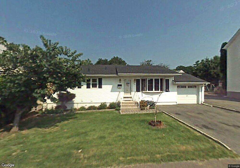 20 Bensonhurst Ave, Fords, NJ 08863 - photo 1
