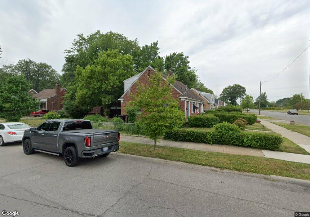 21646 Moross Rd, Grosse Pointe, MI 48236 - photo 1