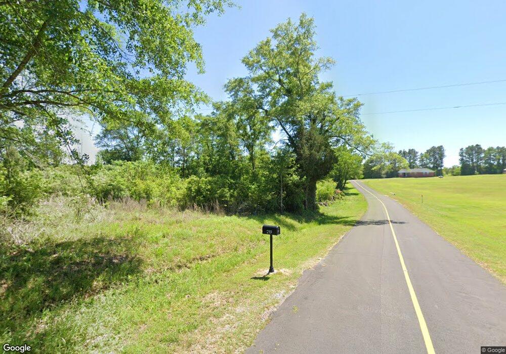 219 Hogan Rd, Laurel, MS 39443 - photo 1