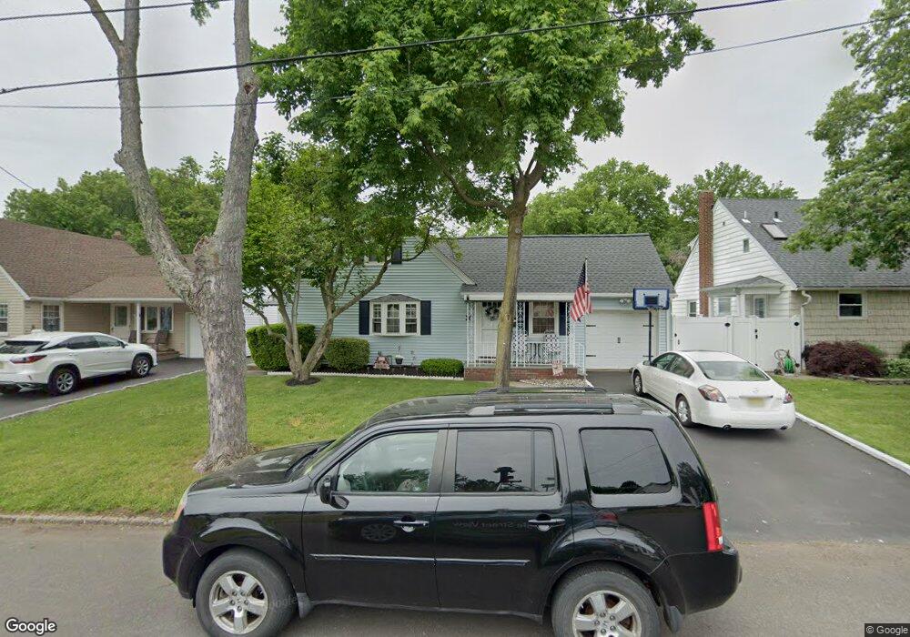 350 West Ln, Clark, NJ 07066 - photo 1