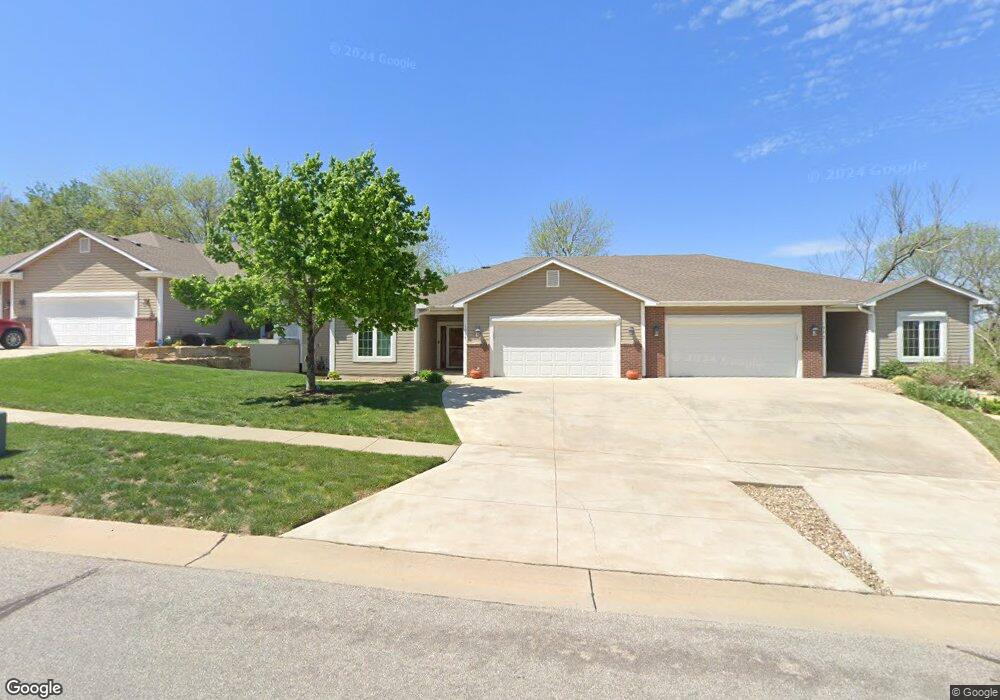 1035 SW Red Oaks Place, Topeka, KS 66615 - photo 1