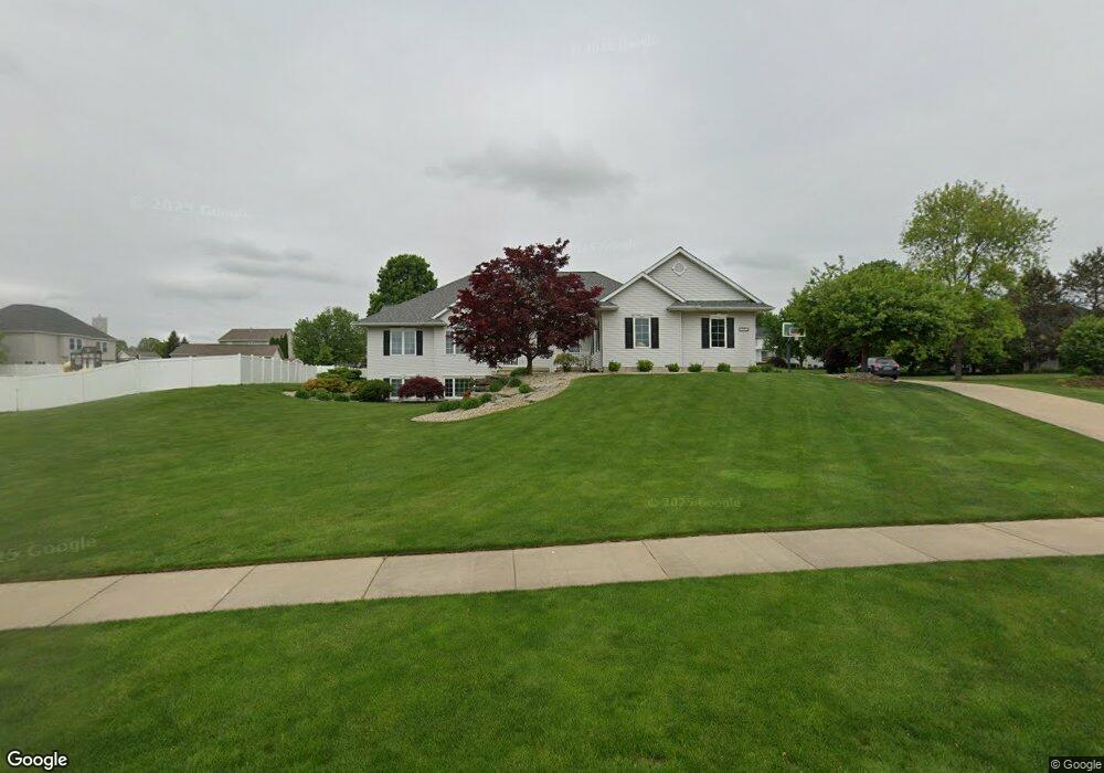 8905 Southridge Ct SW, Byron Center, MI 49315 - photo 1