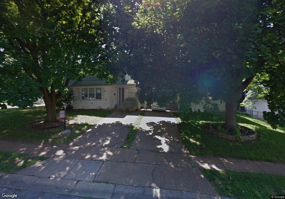 841 W Birchtree Ln, Claymont, DE 19703 - photo 1