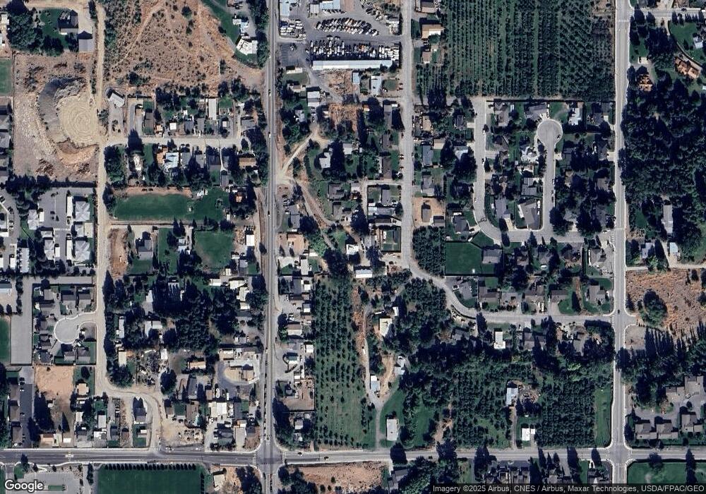 2010 N Ashland Ave, East Wenatchee, WA 98802 - photo 1