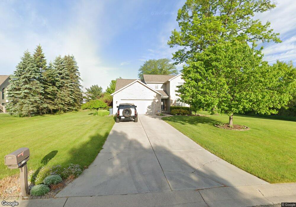 2115 Walnut Creek Dr unit 31, Flint, MI 48532 - photo 1