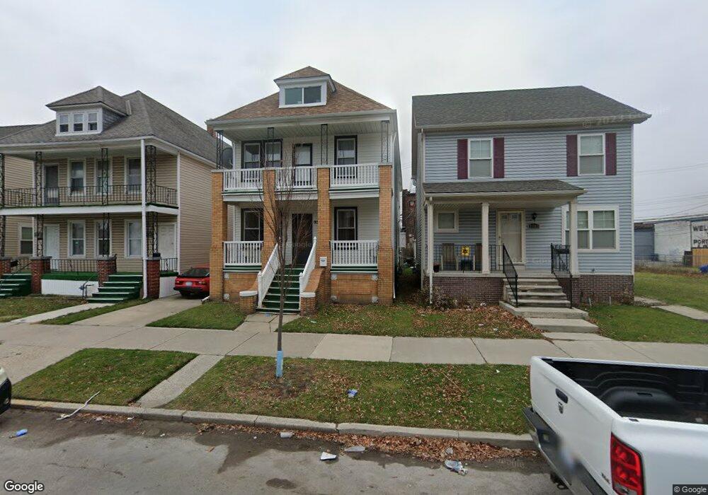 9357 Mitchell St, HamtraMcK, MI 48212 - photo 1