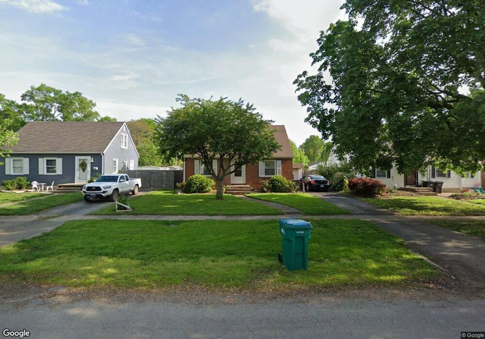 3104 Walnut Ave, Mattoon, IL 61938 - photo 1