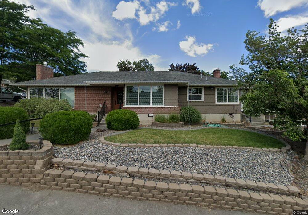 1115 NW Horn Ave, Pendleton, OR 97801 - photo 1