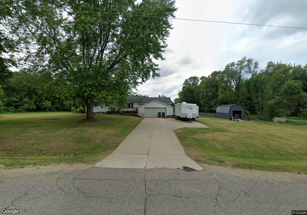 1420 Pine Row Drive #2, Wayland, MI 49348 - photo 1