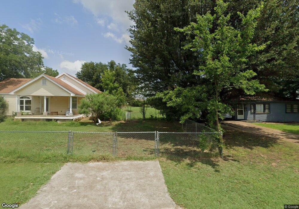 1301 E Duke St, Hugo, OK 74743 - photo 1
