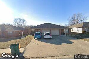 5902 Samantha St, Fayetteville, AR 72704