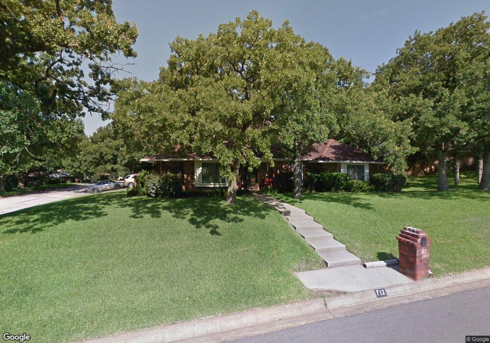 712 Pennsylvania Dr, Denton, TX 76205 - photo 1