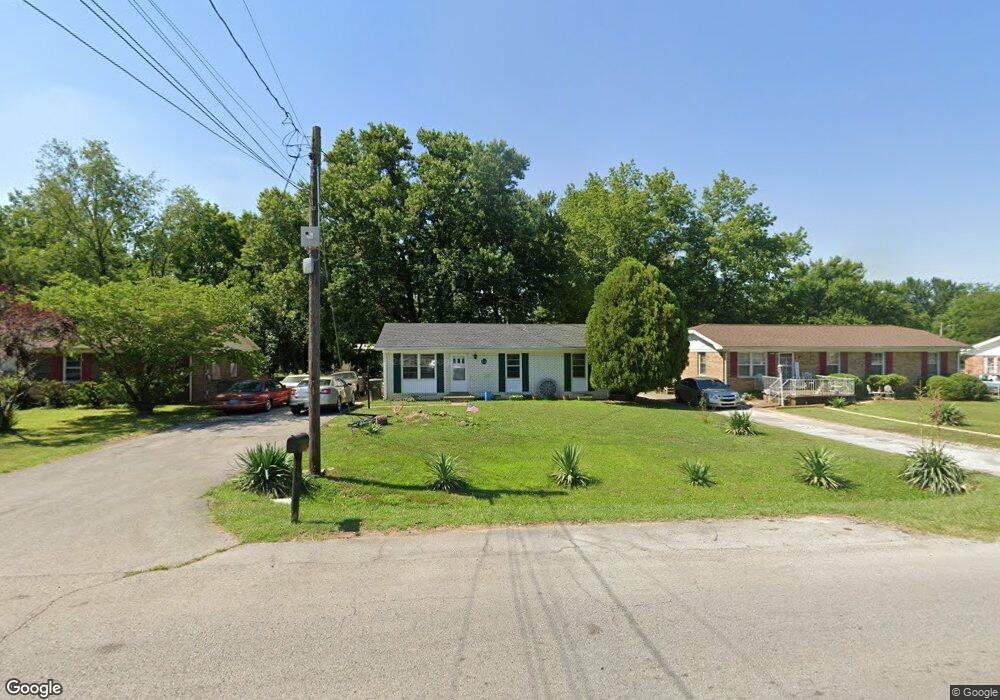 1407 Glass Ave, Hopkinsville, KY 42240 - photo 1