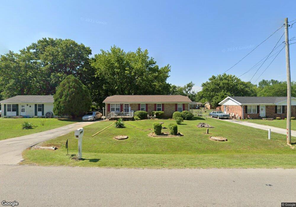 1409 Glass Ave, Hopkinsville, KY 42240 - photo 1