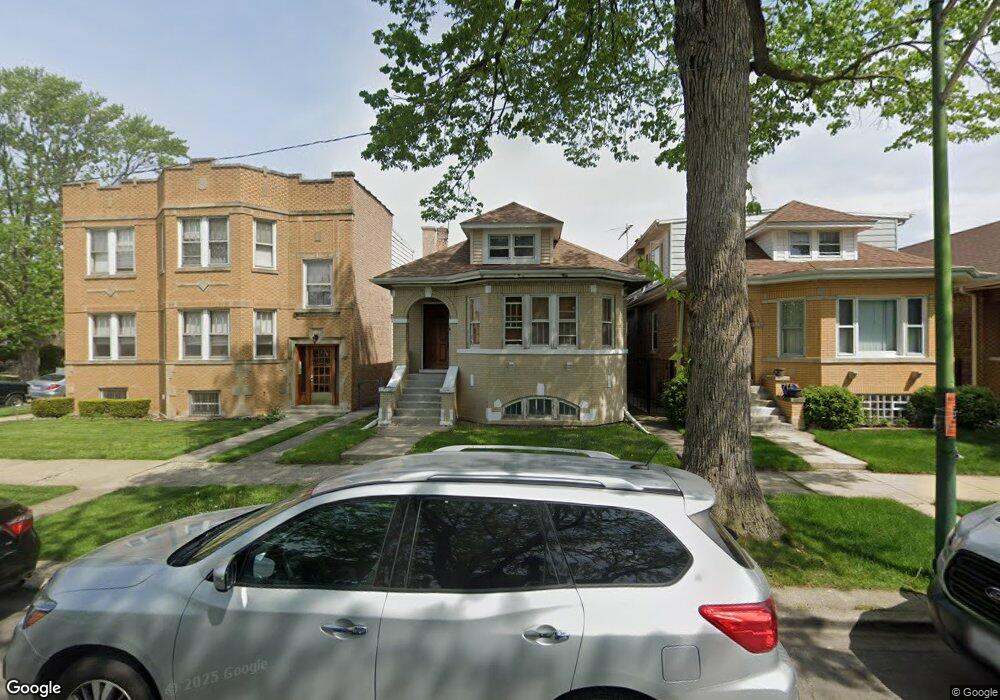 5254 W Oakdale Ave, Chicago, IL 60641 - photo 1