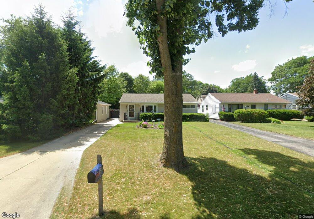 2231 N 116th St, Milwaukee, WI 53226 - photo 1