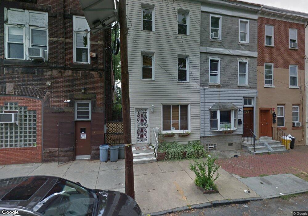 318 Vine St, Camden, NJ 08102 - photo 1