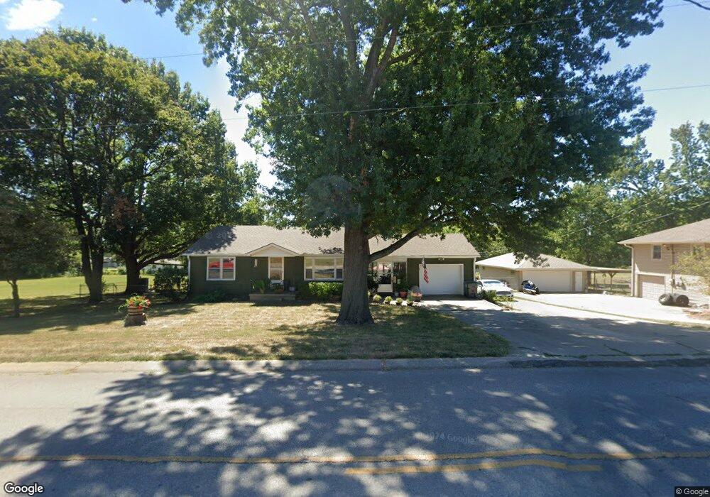 802 NW R D Mize Rd, Blue Springs, MO 64015 - photo 1