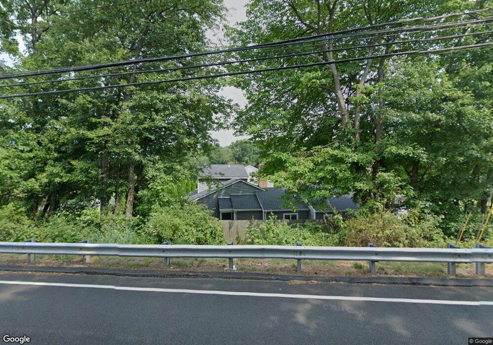 10 Marsal Ln, Cromwell, CT 06416 - photo 1