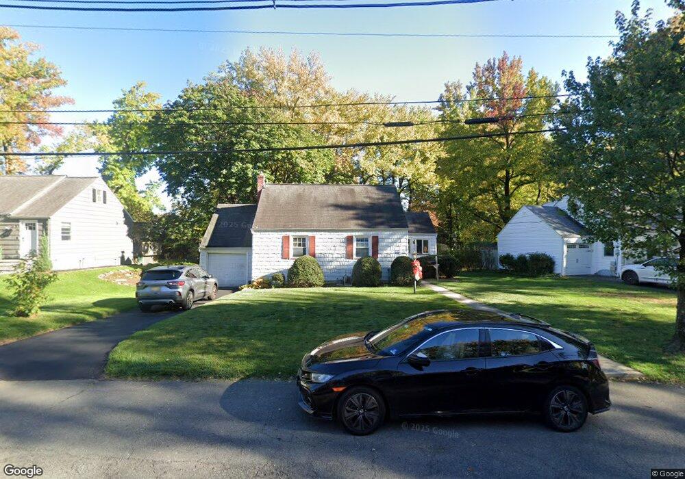 2350 Seneca Rd, Scotch Plains, NJ 07076 - photo 1