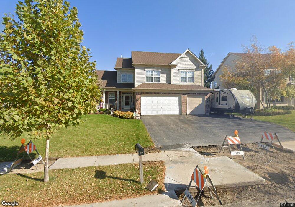 701 Majestic Dr, Algonquin, IL 60102 - photo 1