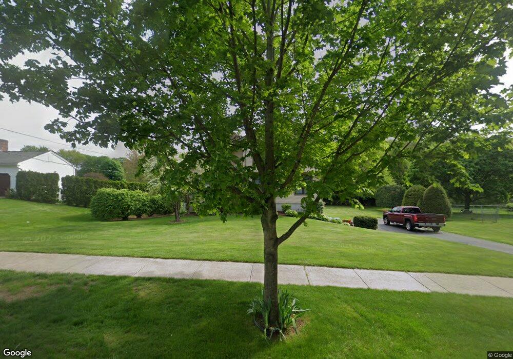 46 Country View St, West Springfield, MA 01089 - photo 1