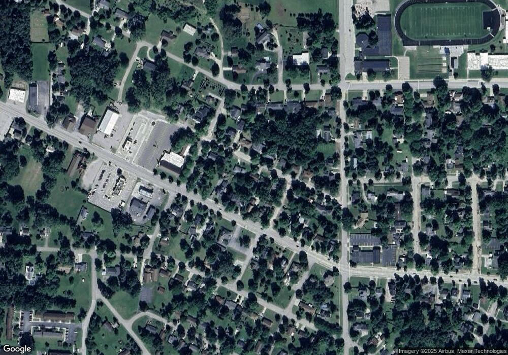 839 W Oak St, Vassar, MI 48768 - photo 1