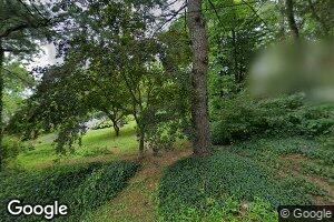 57 Gillette Rd, Gillette, NJ 07933