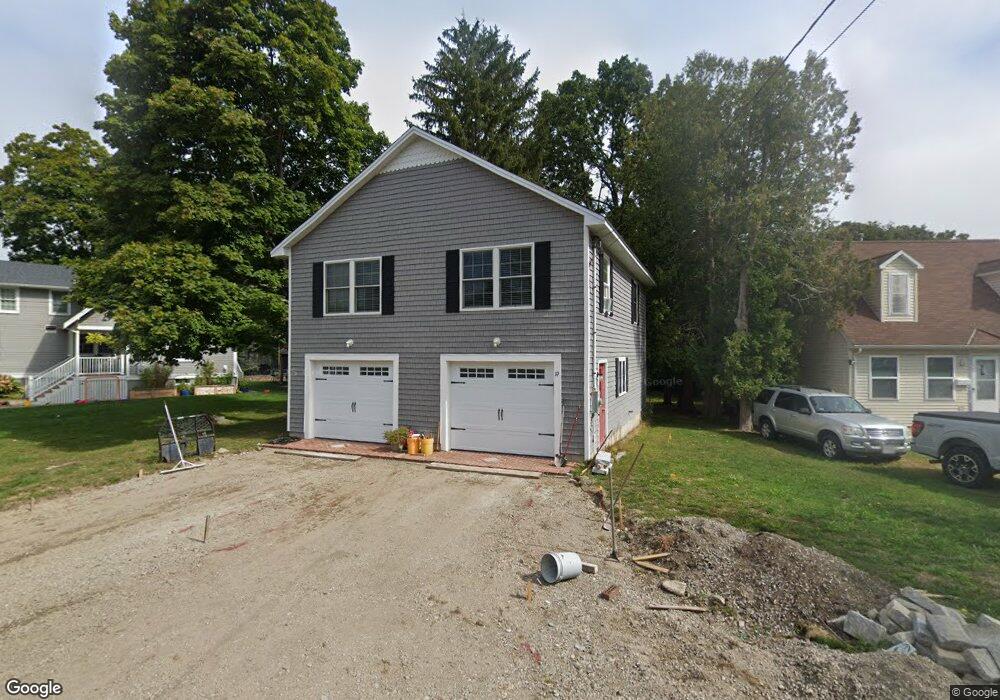 19 Bonnie Brier Cir, Hingham, MA 02043 - photo 1