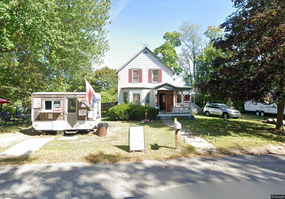 54 Albert Dr, Leominster, MA 01453 - photo 1