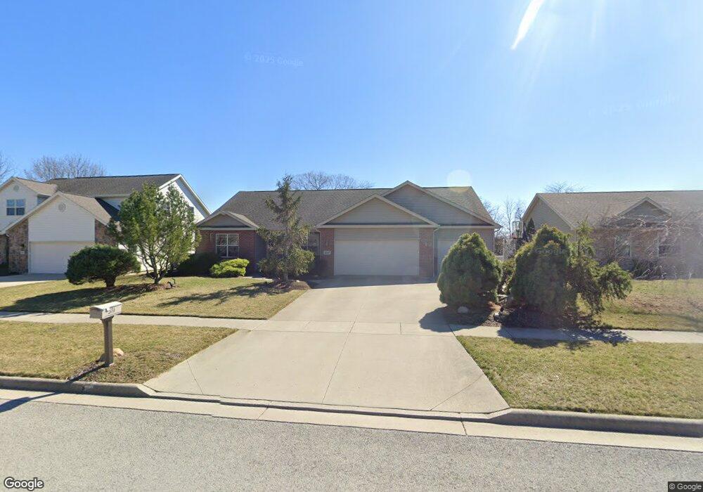 311 Carlee Ln, Findlay, OH 45840 - photo 1