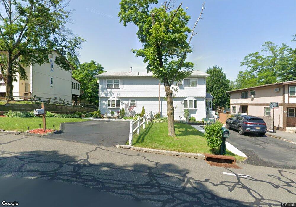 6 Lillian St, Pomona, NY 10970 - photo 1